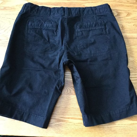 Women's Old Navy Bermuda Shorts - Picture 2 of 3